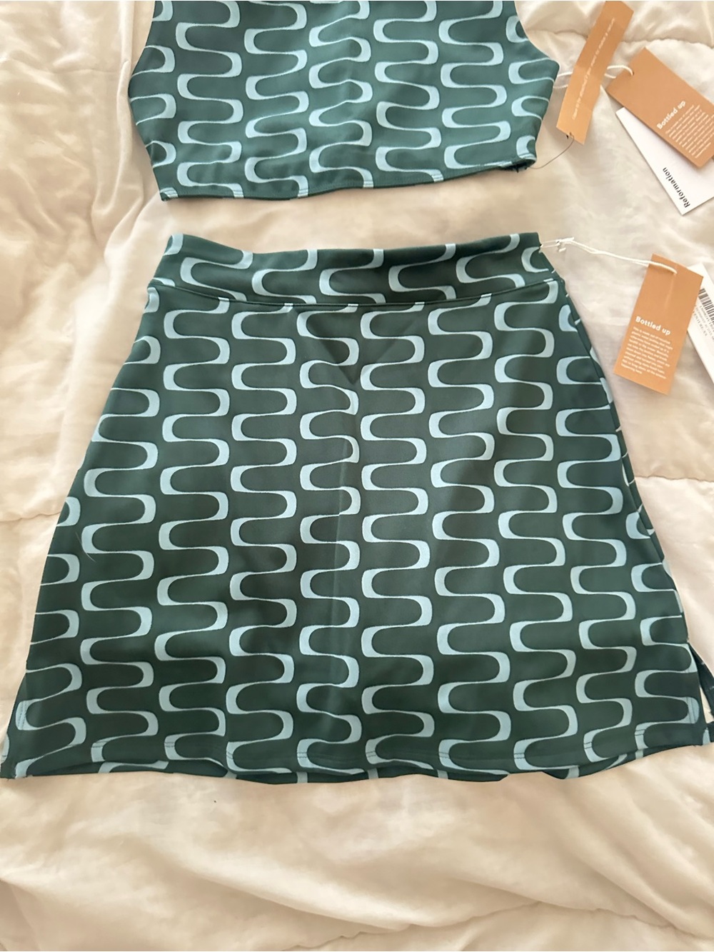 Reformation Green Zigzag Geometric Racerback Crop & A-Line Skirt Set - NEW - Picture 3 of 4